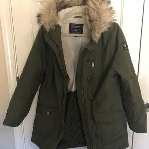 AE Green Parka